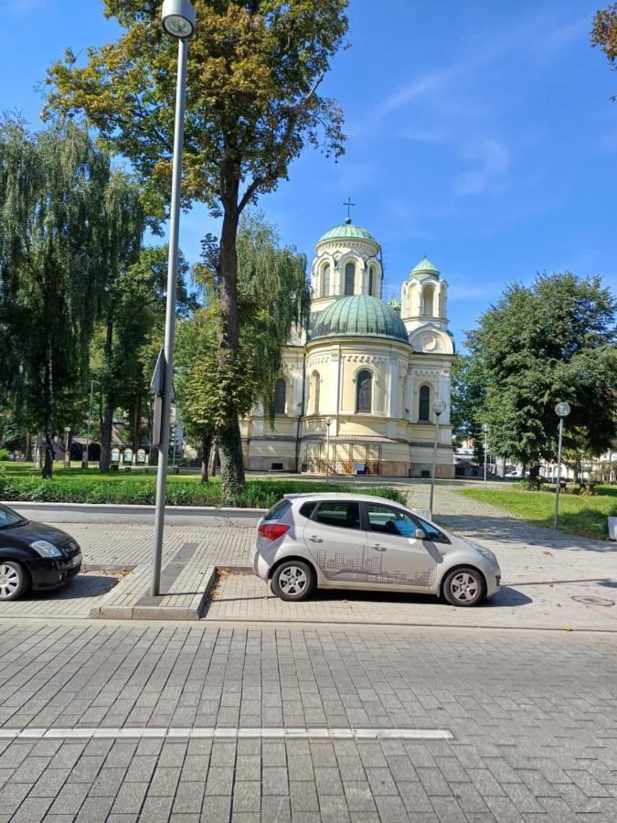 Ommpbooking Wspolna Lazienka Czestochowa Exterior photo